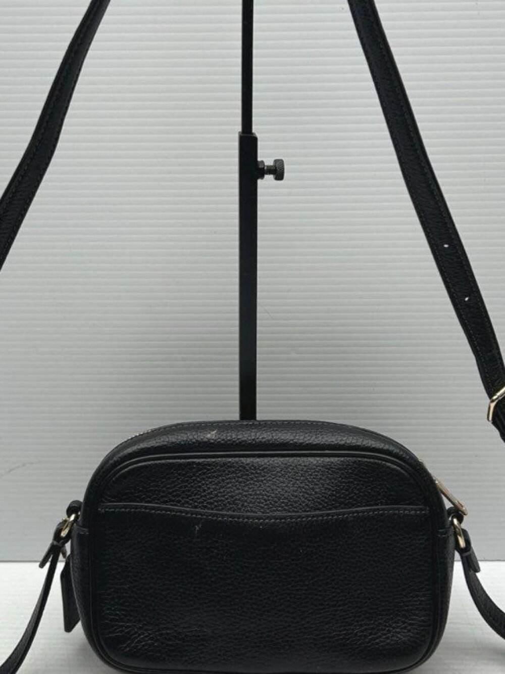 Coach Black Pebbled Leather Camera Crossbody Bag Gold Hardware - Picture 2 of 4